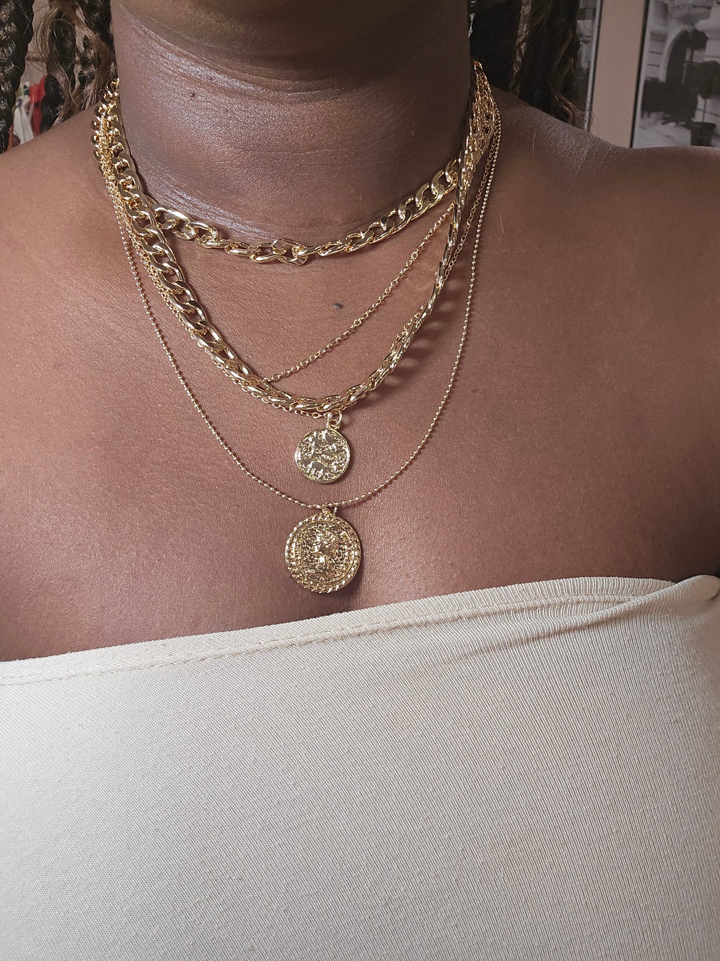 "Classi & Rich" 5 Row Chunky Chain Pendant Necklace
